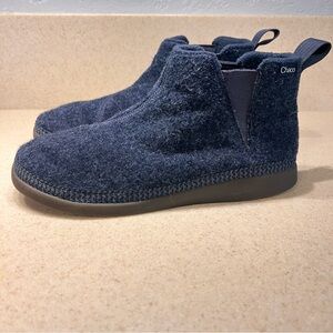 Chaco Revel Women’s Blue Felt Boots Size 8 Slip On Chelsea Booties